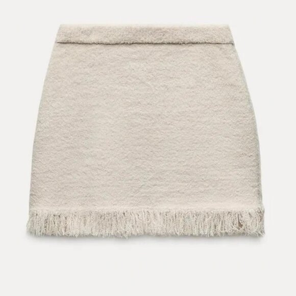 ZARA KNIT MINI SKIRT - Picture 3 of 4